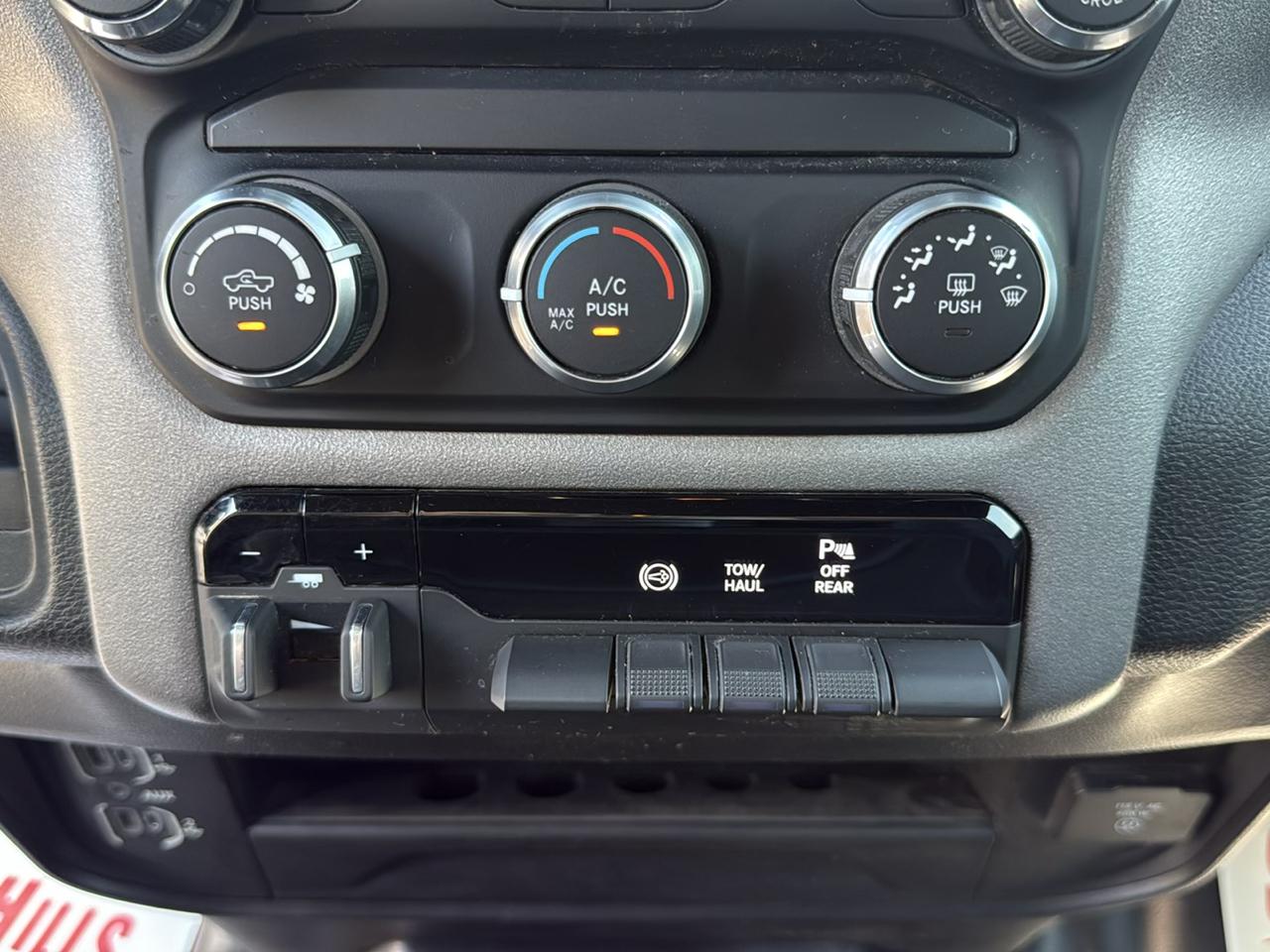 RAM 2500 Tradesman Crew Cab 4WD LWB 2023