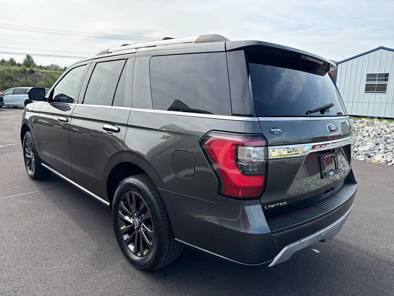 Ford Expedition Limited 4D SUV 4WD 2018