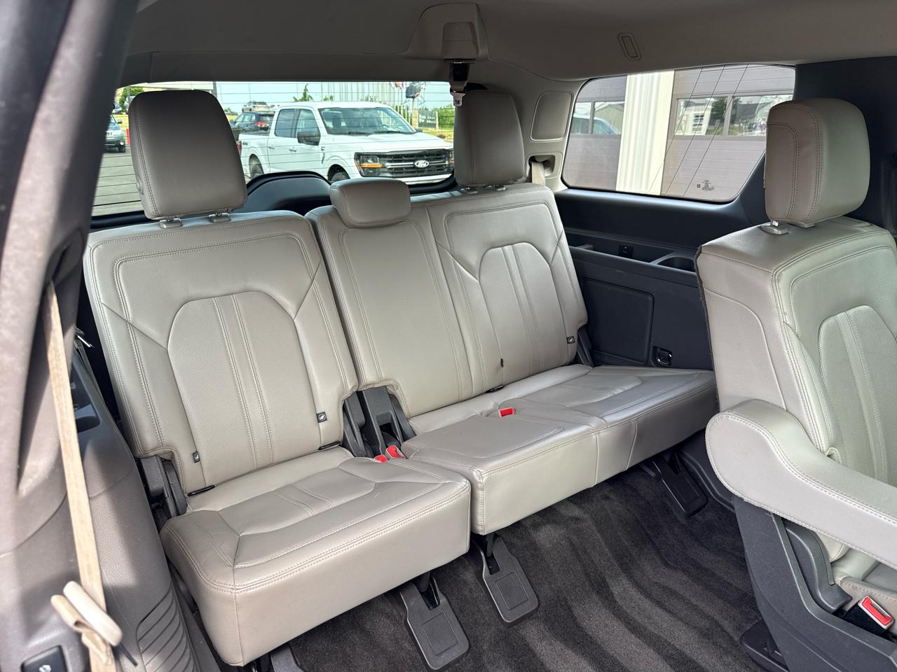 Ford Expedition Limited 4D SUV 4WD 2018