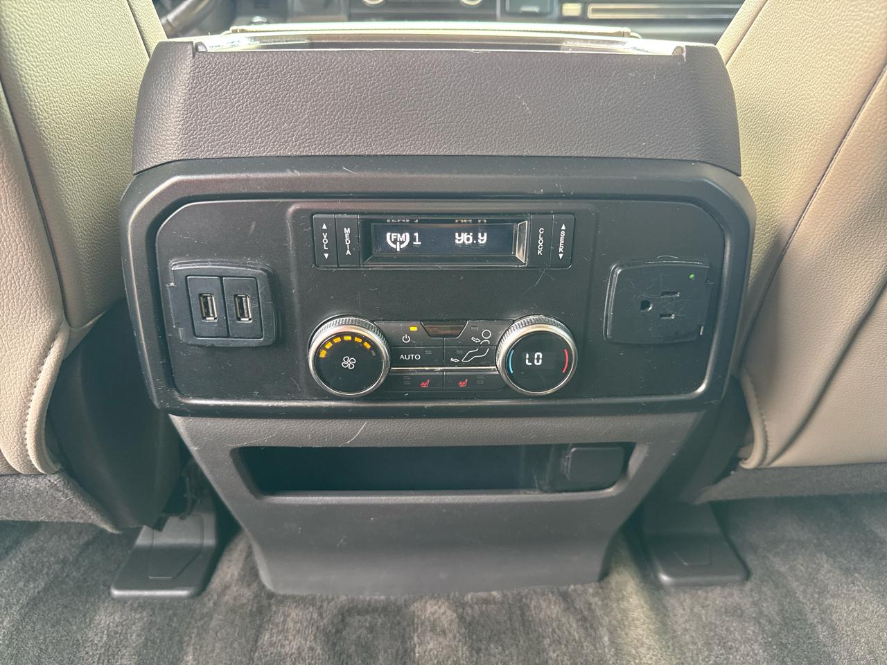 Ford Expedition Limited 4D SUV 4WD 2018