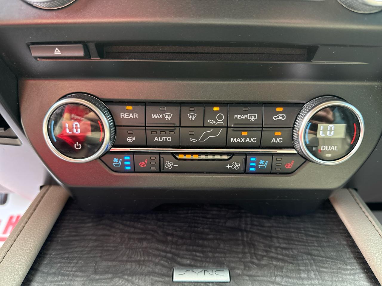 Ford Expedition Limited 4D SUV 4WD 2018