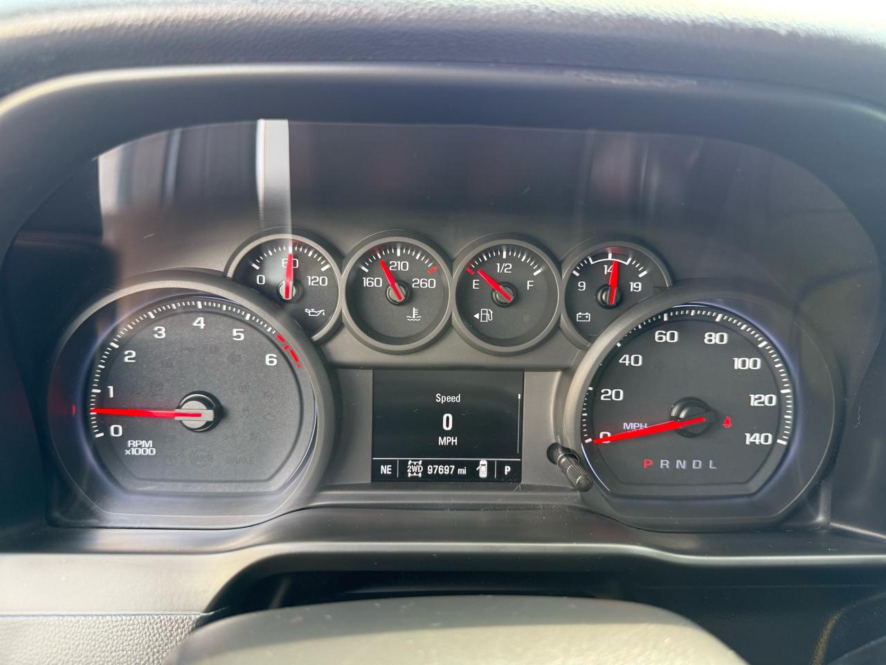 Chevrolet Silverado 1500 Custom TB Crew Cab 4WD SWB 2021