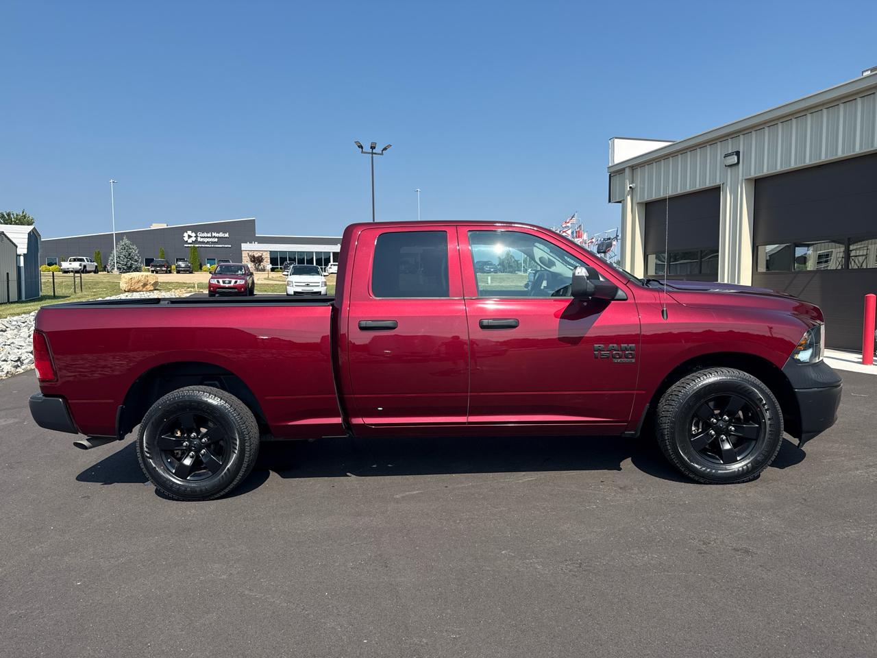RAM 1500 DS Tradesman Quad Cab 2WD SWB 2022