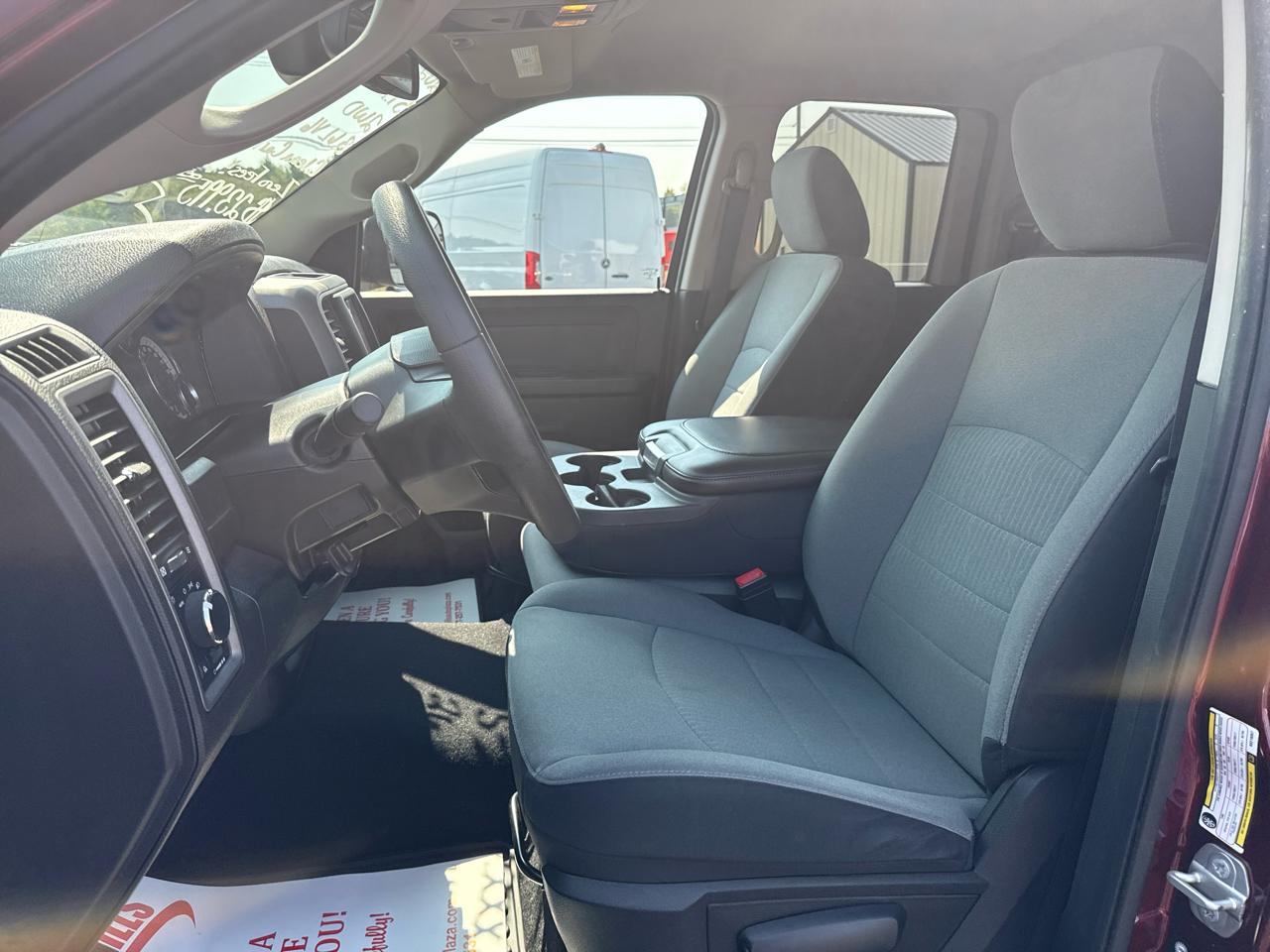 RAM 1500 DS Tradesman Quad Cab 2WD SWB 2022