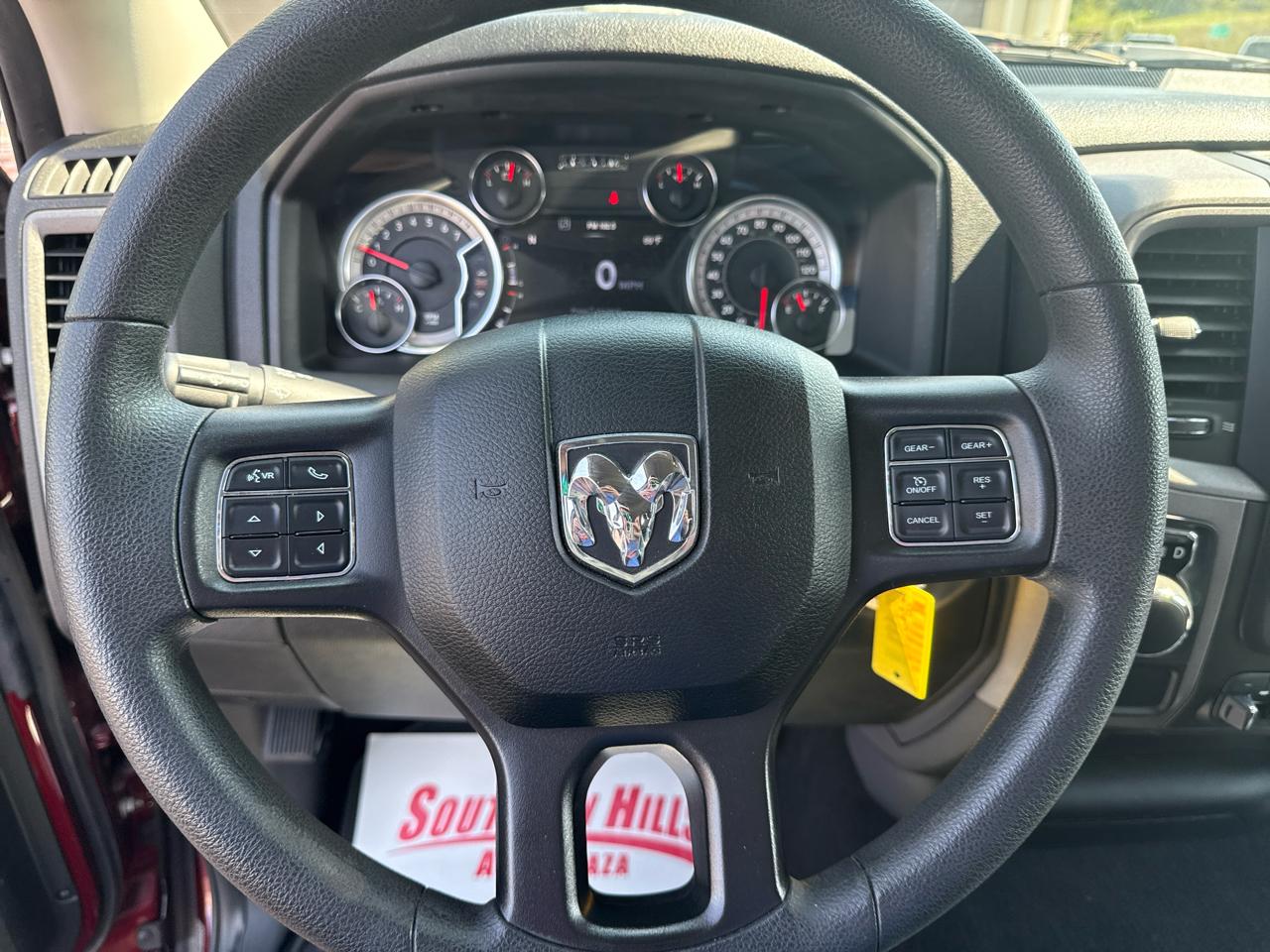 RAM 1500 DS Tradesman Quad Cab 2WD SWB 2022