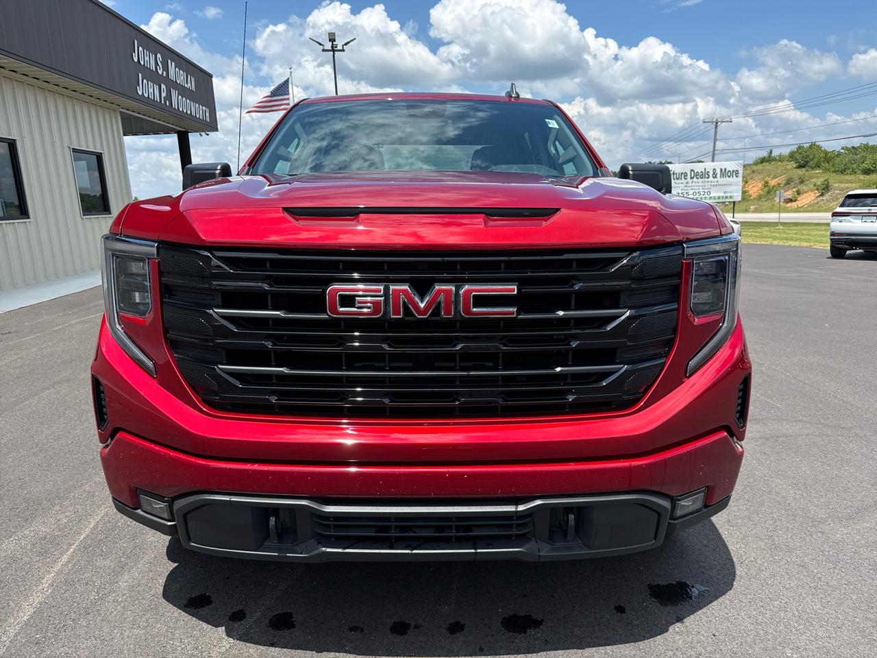 GMC Sierra 1500 Elevation Crew Cab 4WD SWB 2024