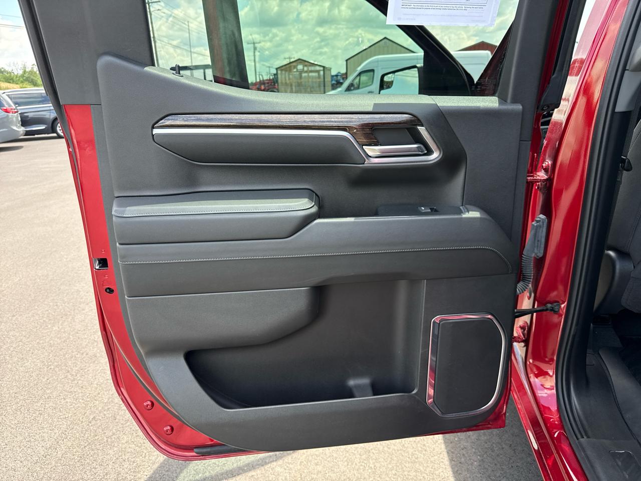 GMC Sierra 1500 Elevation Crew Cab 4WD SWB 2024