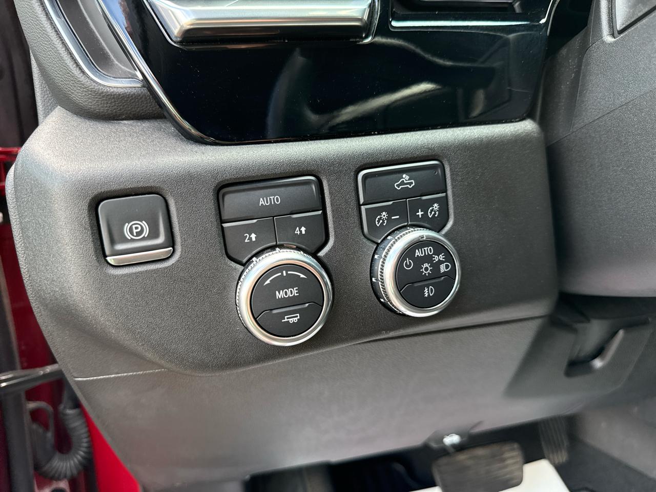 GMC Sierra 1500 Elevation Crew Cab 4WD SWB 2024