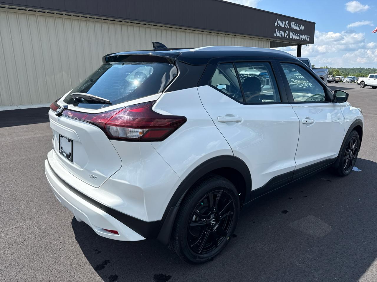 Nissan Kicks SV 4D SUV FWD 2023