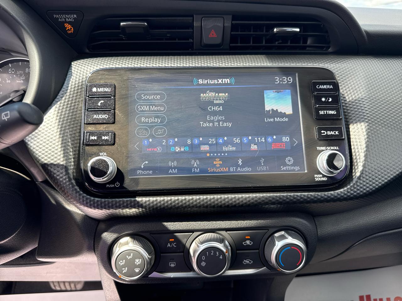 Nissan Kicks SV 4D SUV FWD 2023