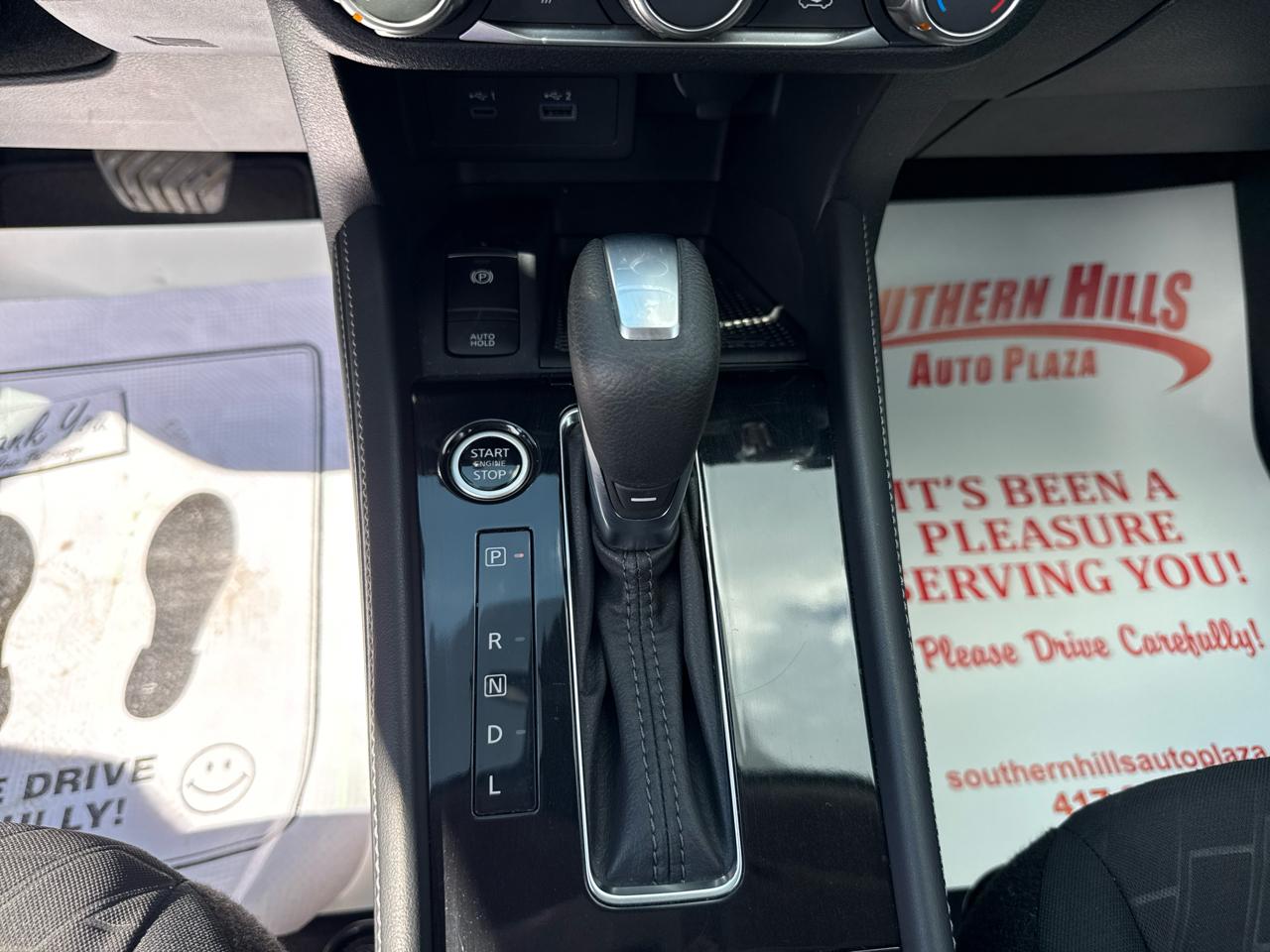 Nissan Kicks SV 4D SUV FWD 2023