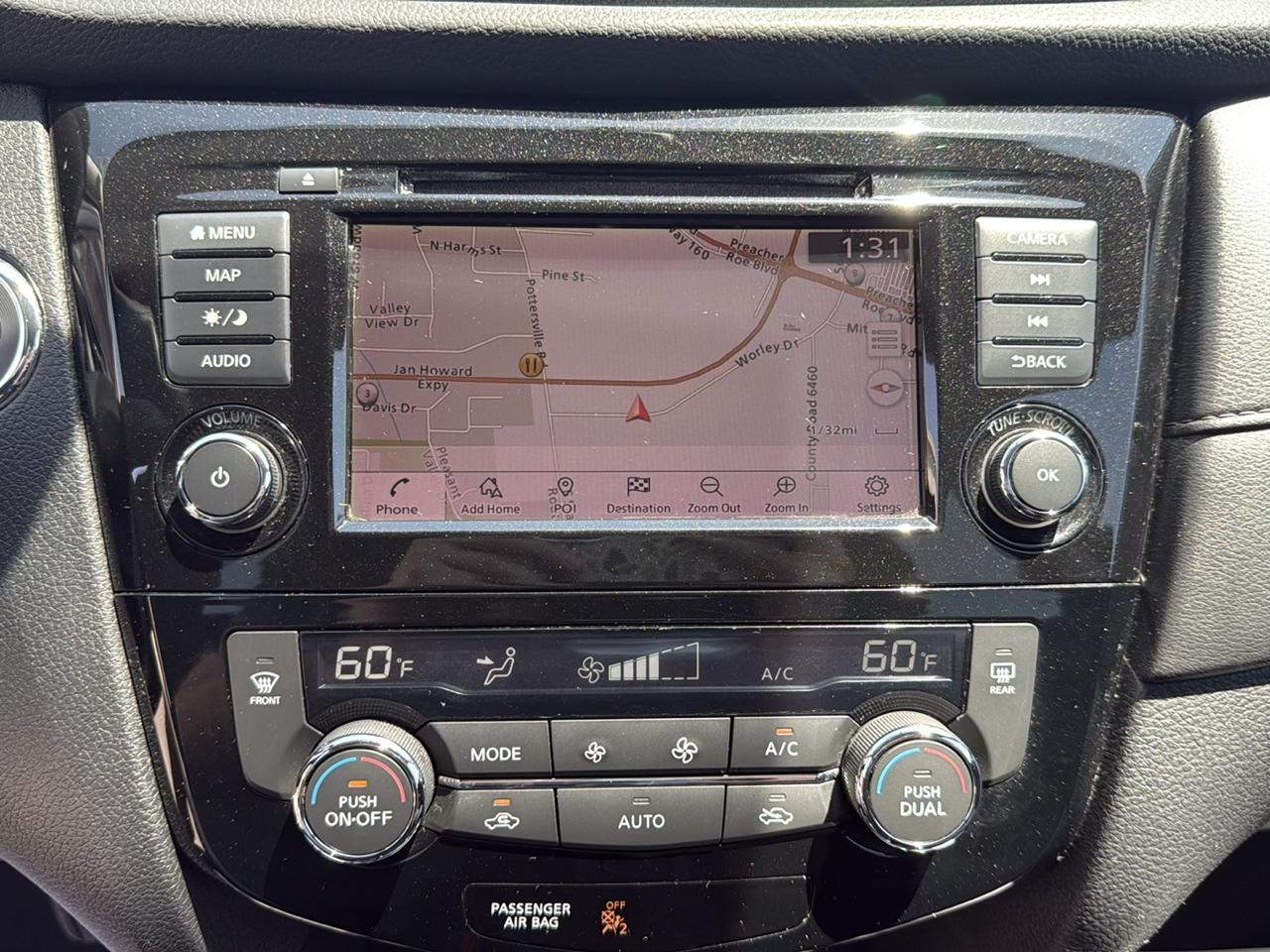 Nissan Rogue SV 4D SUV AWD 2018