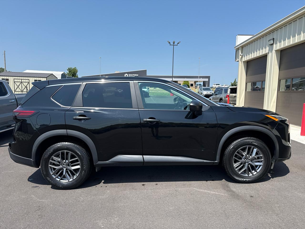 Nissan Rogue S 4D SUV AWD 2024
