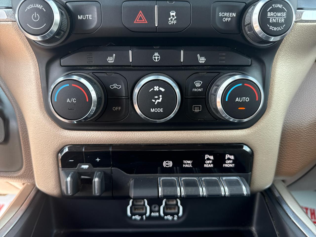 RAM 2500 Laramie Crew Cab 4WD SWB 2022