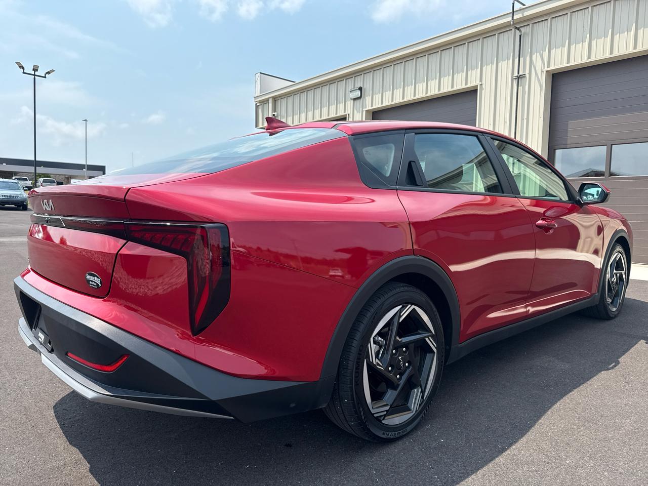 Kia K4 EX 4D Sedan FWD 2025