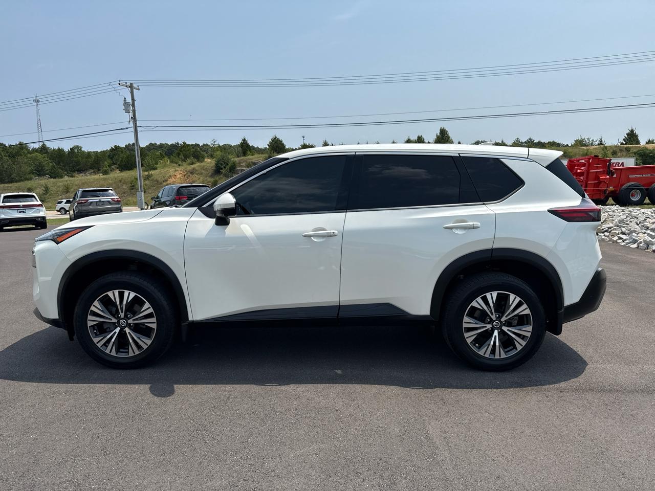 Nissan Rogue SV 4D SUV FWD 2021