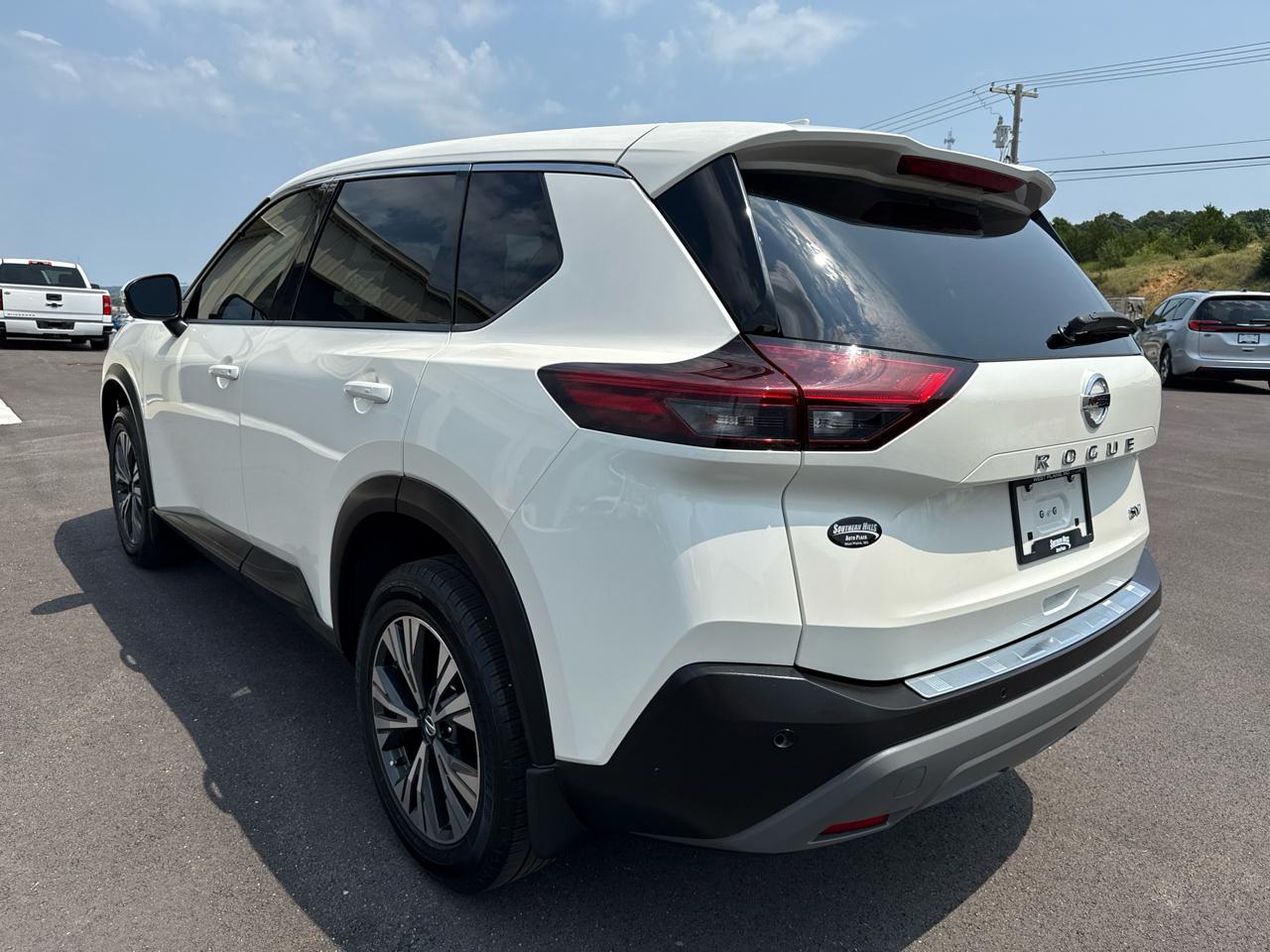 Nissan Rogue SV 4D SUV FWD 2021