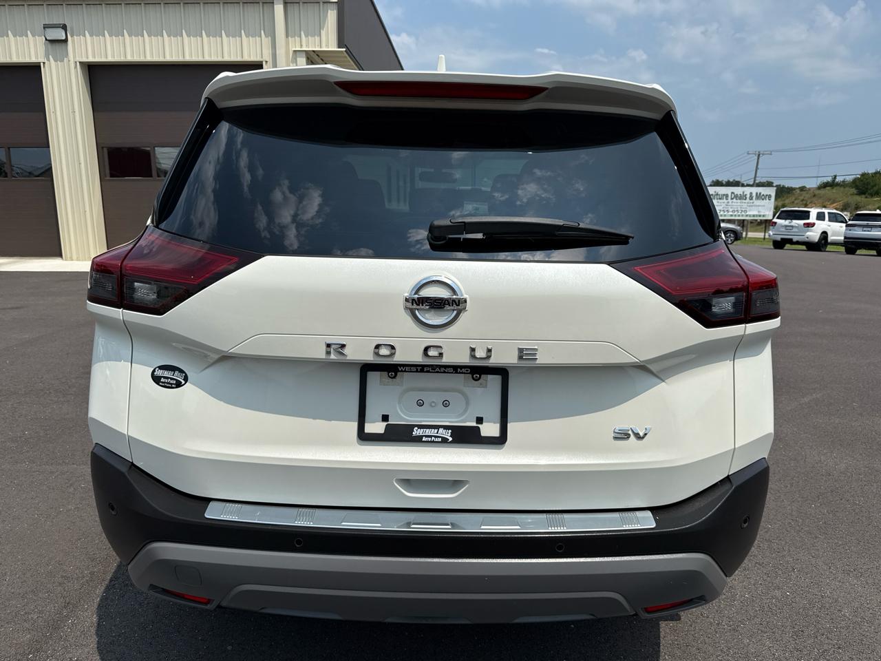 Nissan Rogue SV 4D SUV FWD 2021