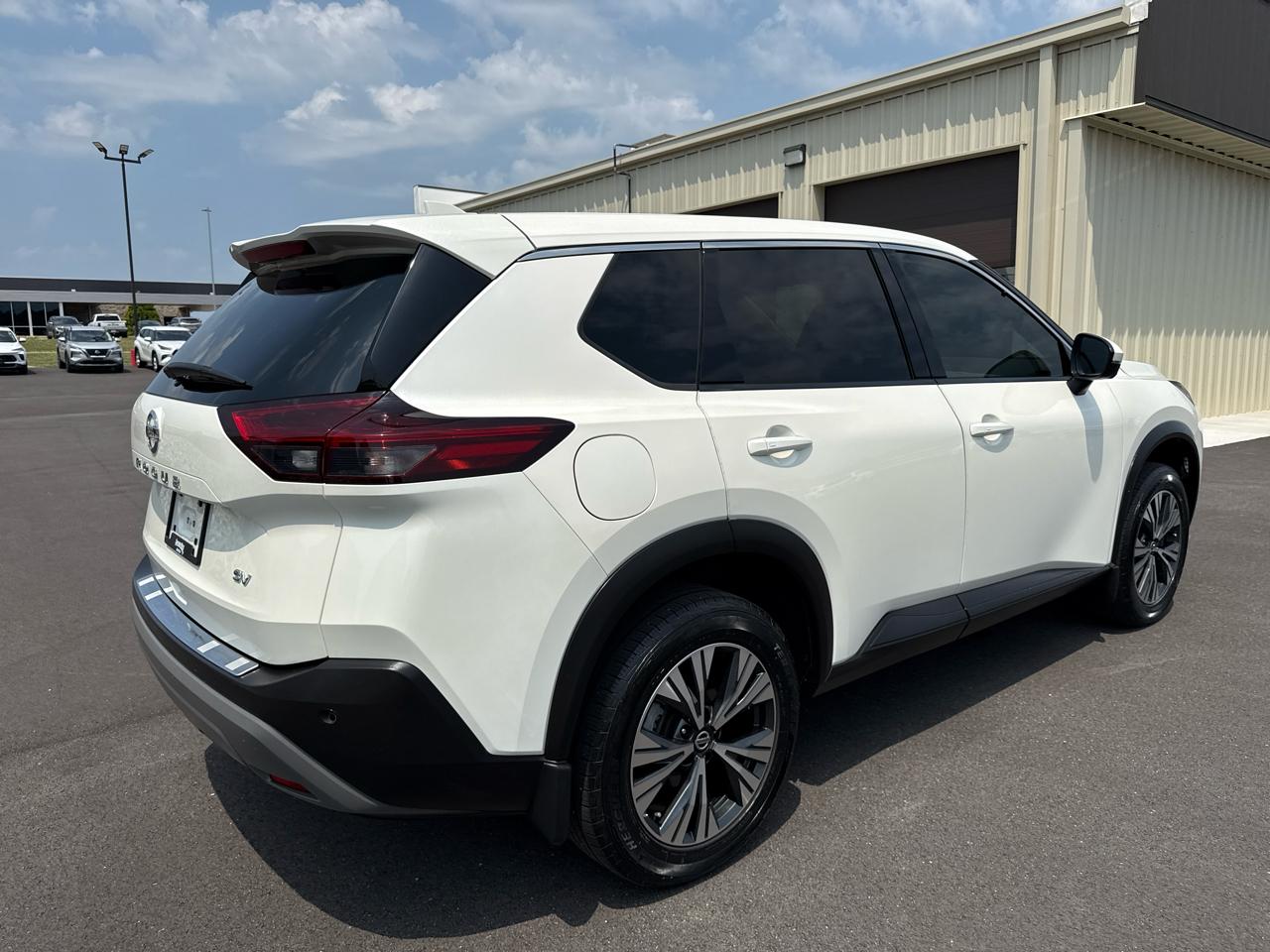 Nissan Rogue SV 4D SUV FWD 2021