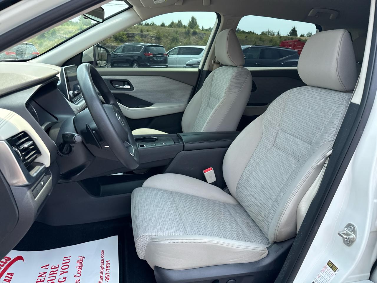 Nissan Rogue SV 4D SUV FWD 2021