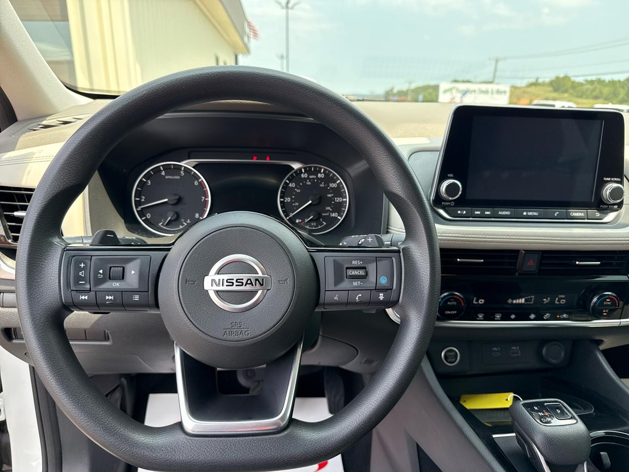 Nissan Rogue SV 4D SUV FWD 2021