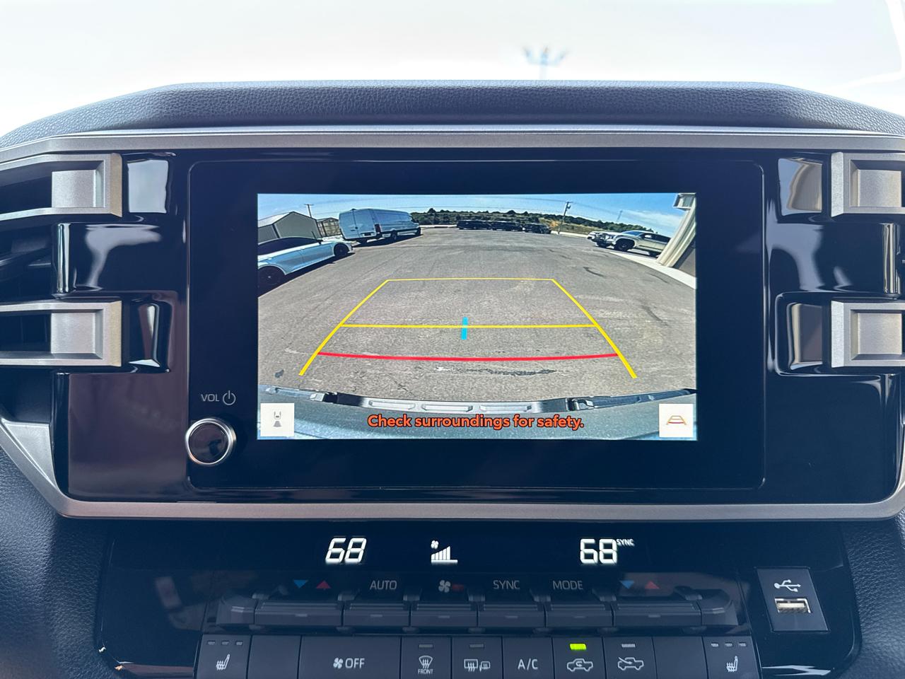 Toyota Tundra SR5 Crew Max 4WD SWB 2025
