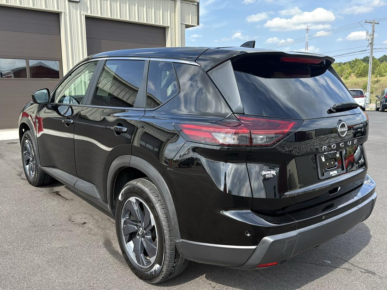 Nissan Rogue SV 4D SUV FWD 2024