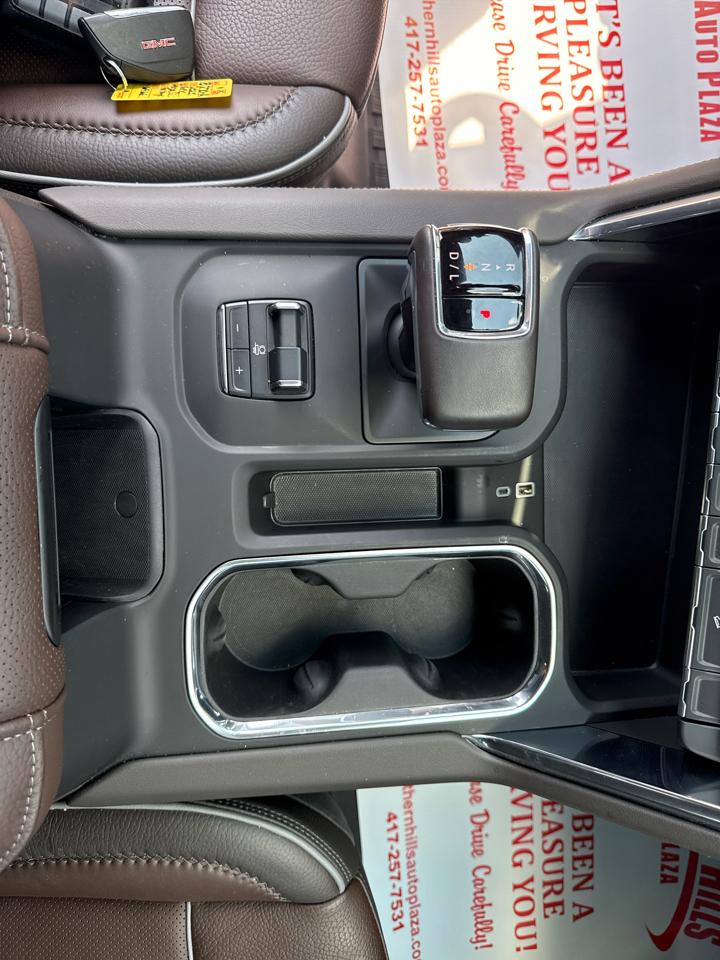 GMC Sierra 1500 Denali Crew Cab 4WD SWB 2025