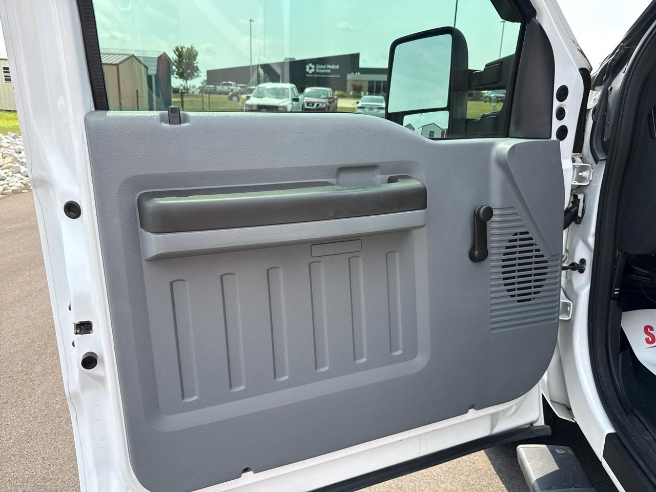 Ford F250SD XL Supercab 4WD 2011