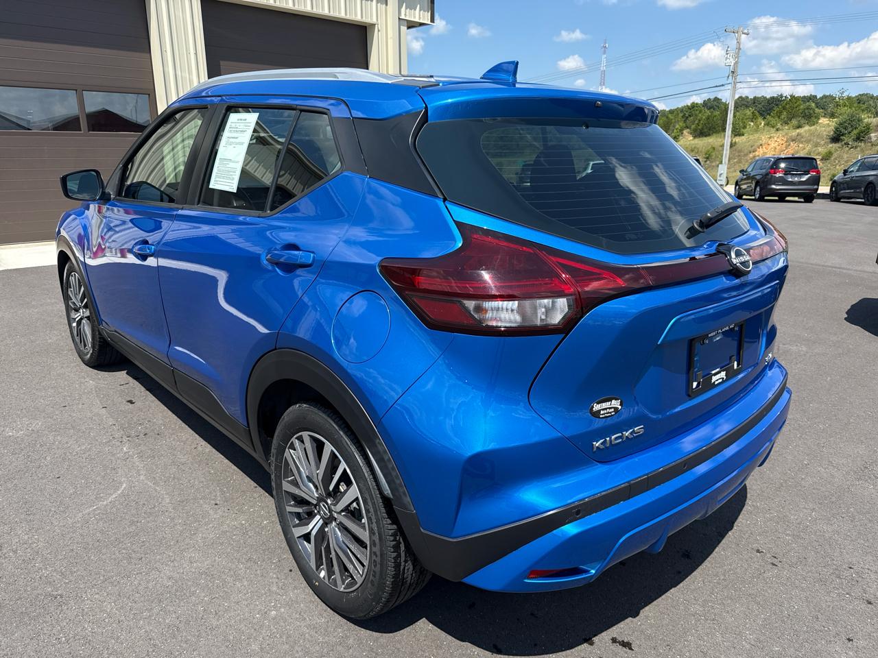 Nissan Kicks SV 4D SUV FWD 2023