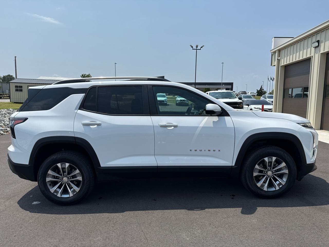Chevrolet Equinox LT 4D SUV FWD 2025