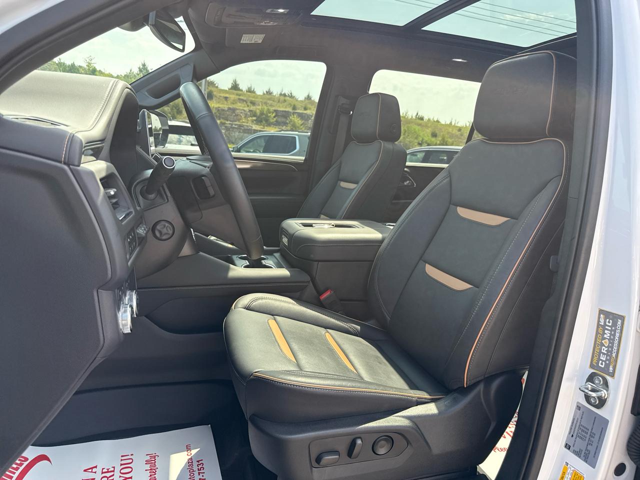 GMC Yukon XL 1500 AT4 4D SUV 4WD 2023
