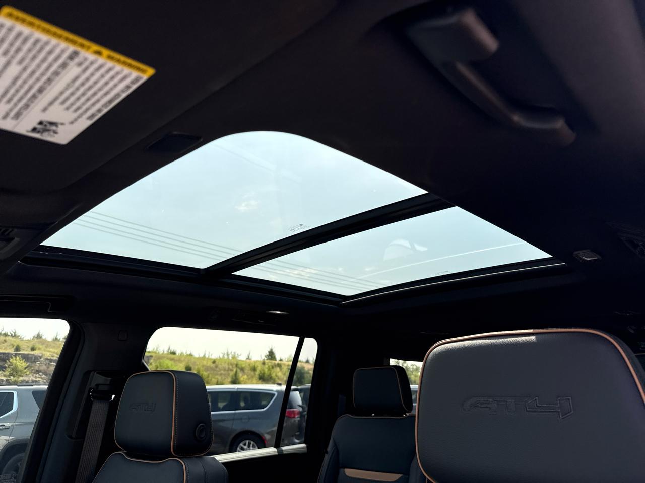 GMC Yukon XL 1500 AT4 4D SUV 4WD 2023