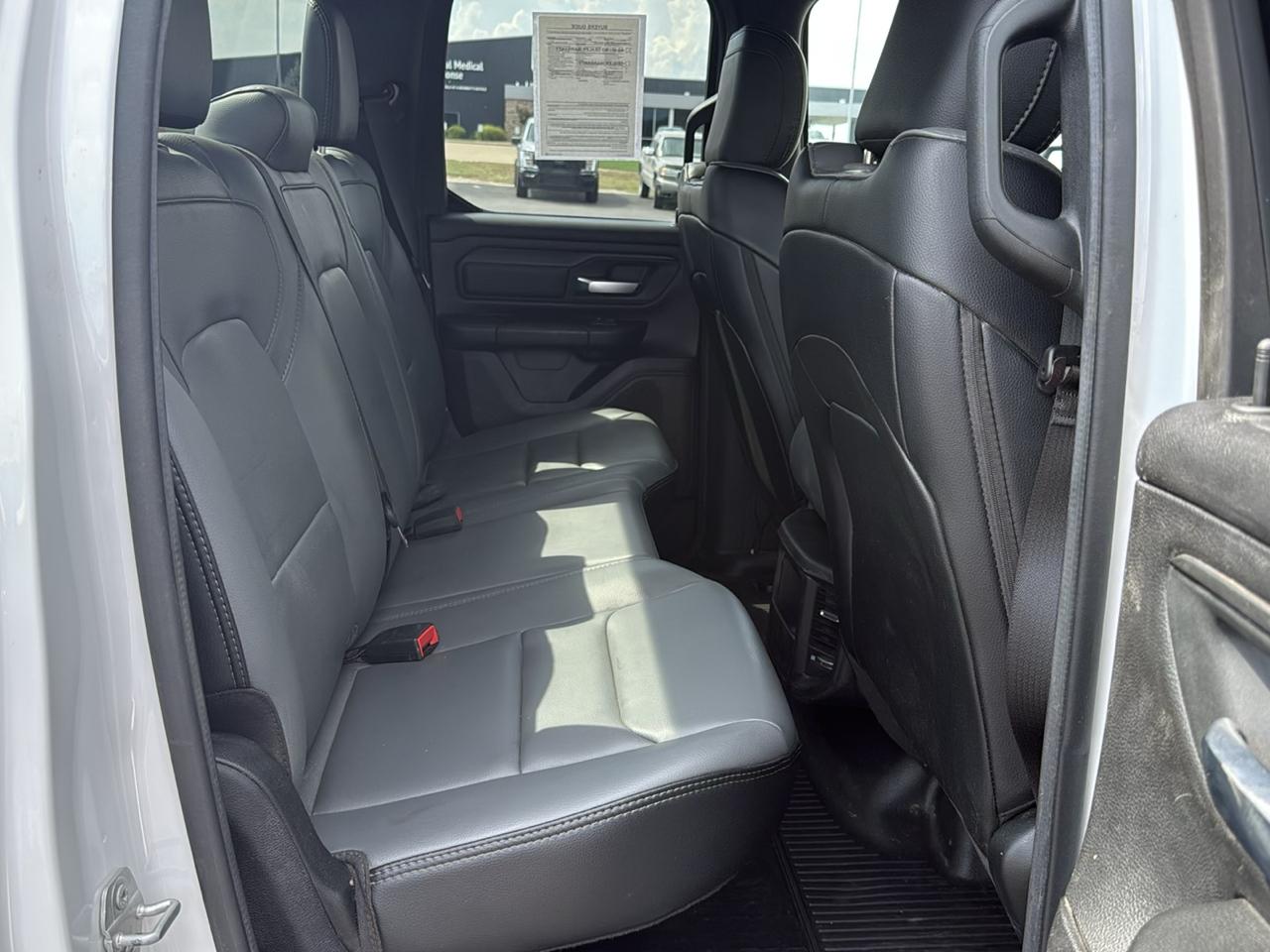 RAM 1500 Tradesman Quad Cab 2WD SWB 2022