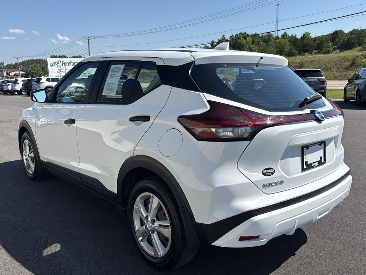 Nissan Kicks S 4D SUV FWD 2021