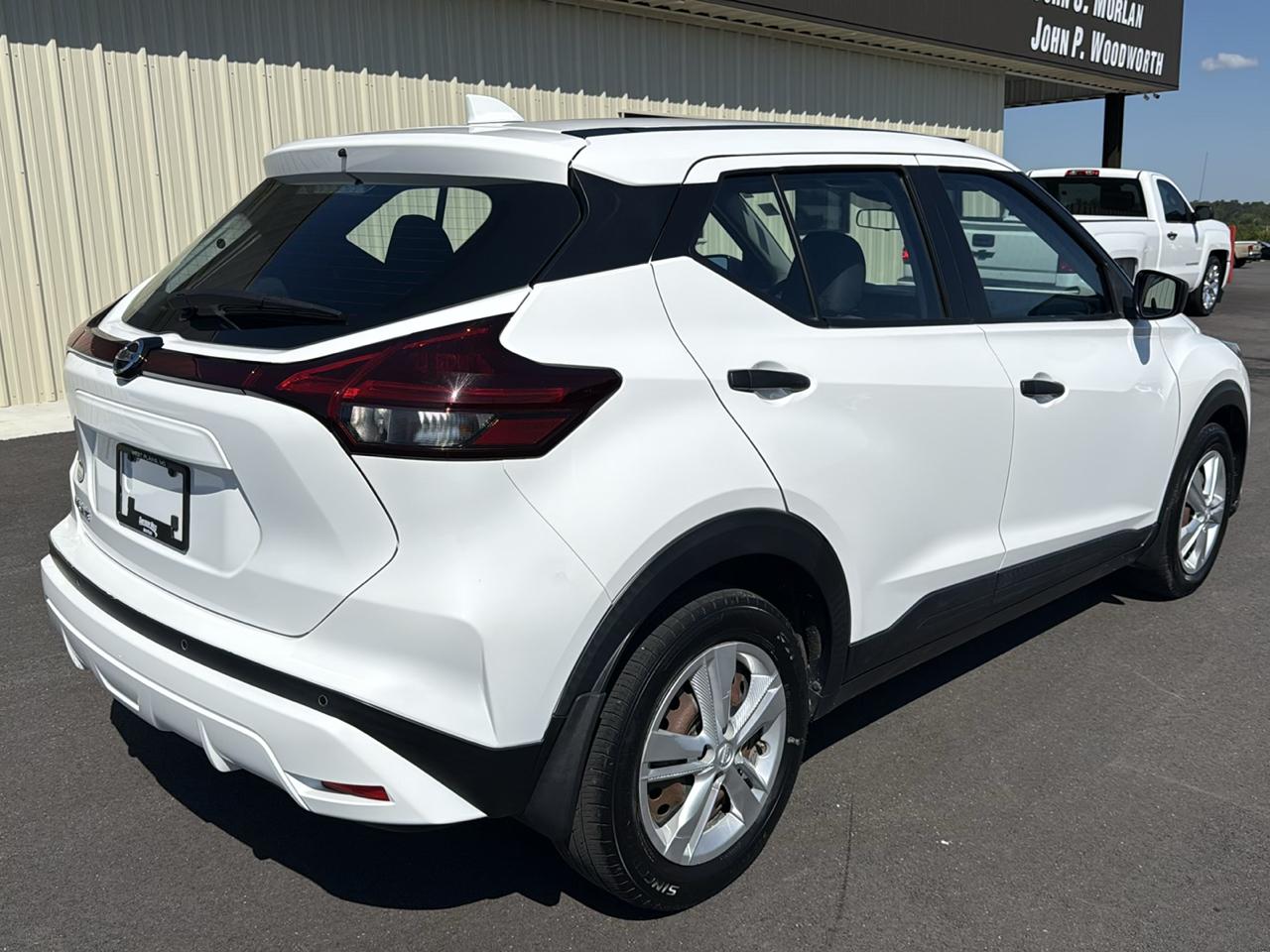 Nissan Kicks S 4D SUV FWD 2021