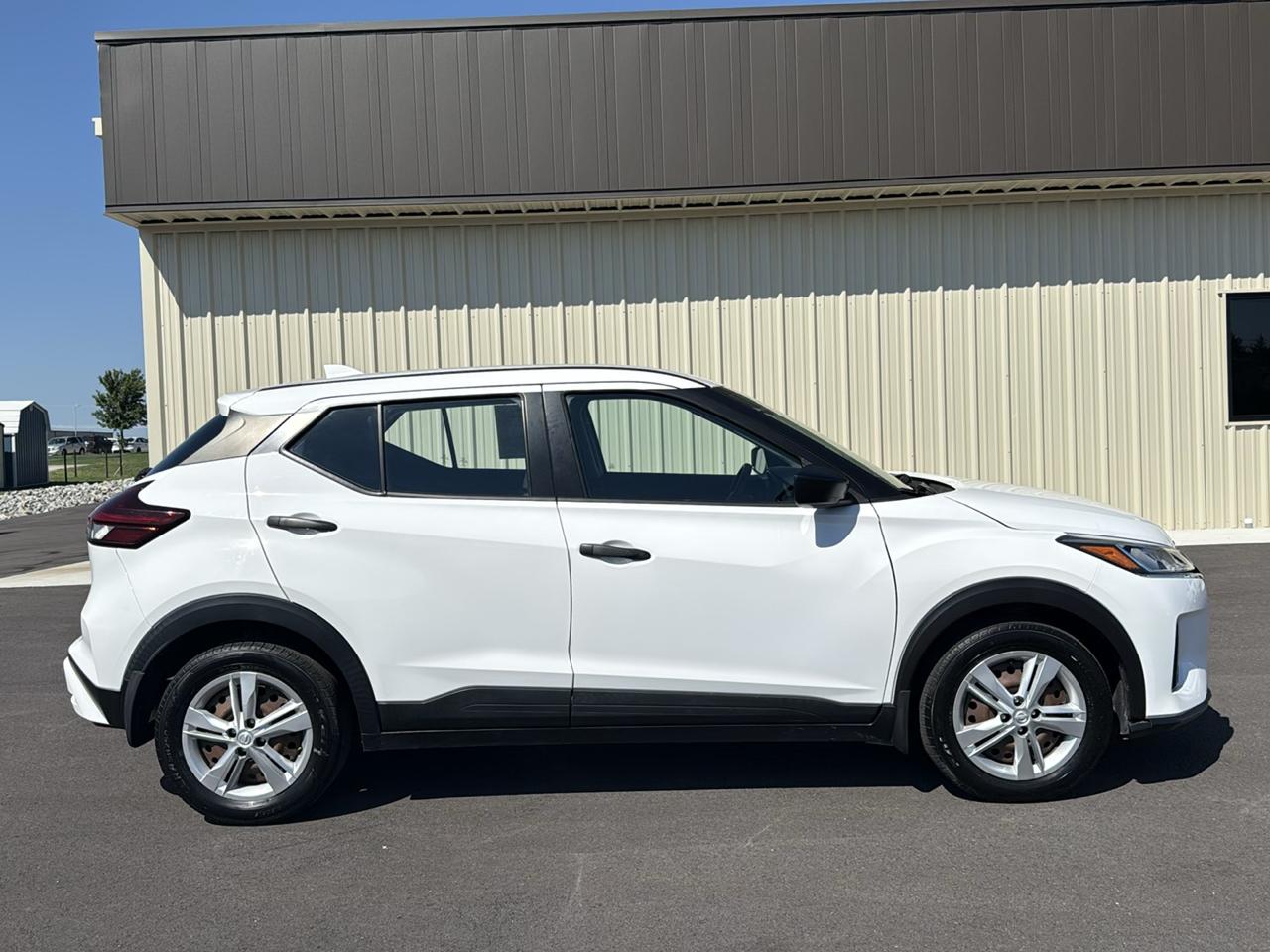 Nissan Kicks S 4D SUV FWD 2021