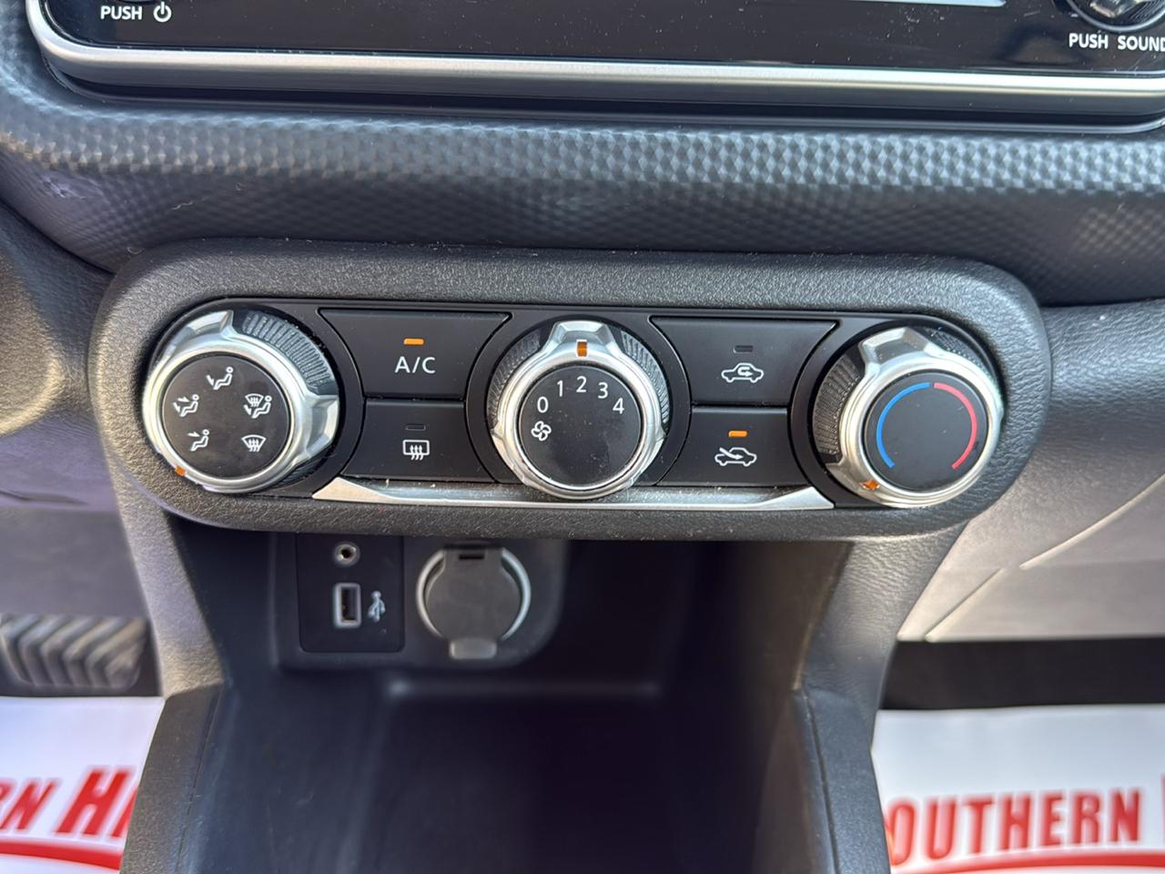 Nissan Kicks S 4D SUV FWD 2021
