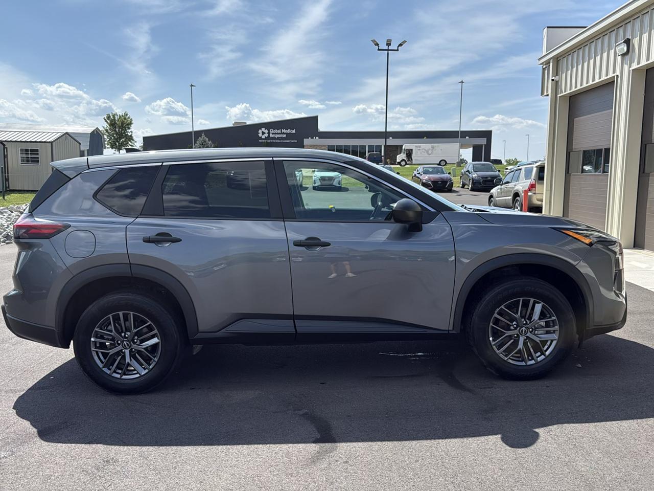 Nissan Rogue S 4D SUV AWD 2025