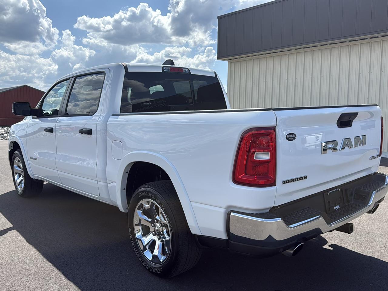 RAM 1500 Big Horn Crew Cab 4WD SWB 2026