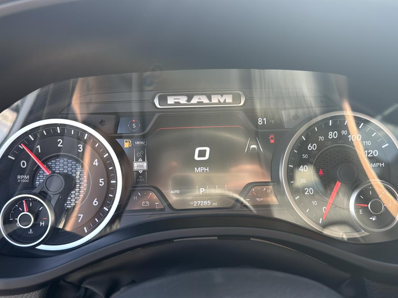 RAM 1500 Big Horn Crew Cab 4WD SWB 2026