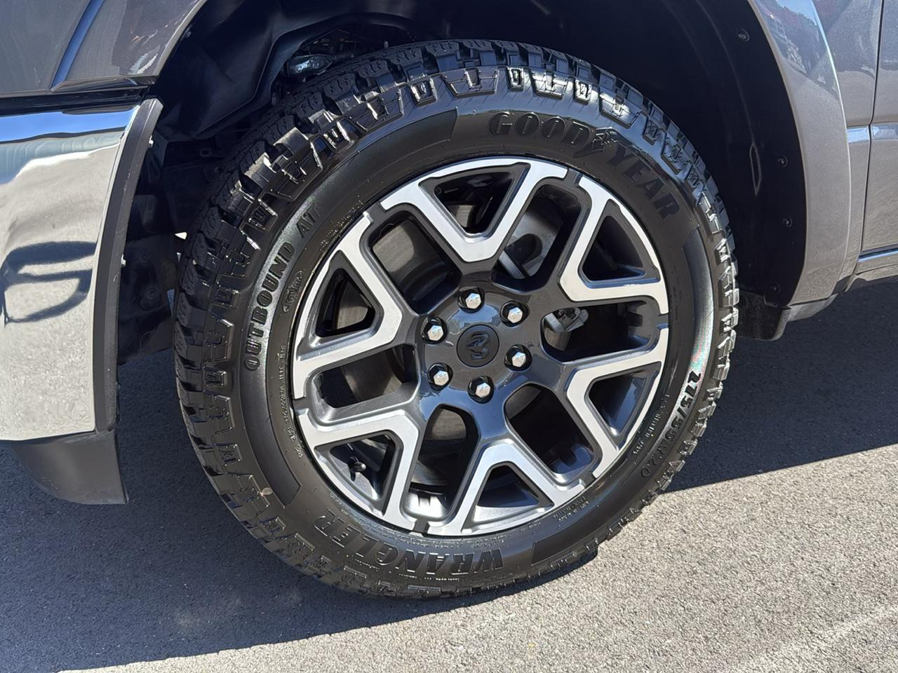 Ram 1500 photo 10