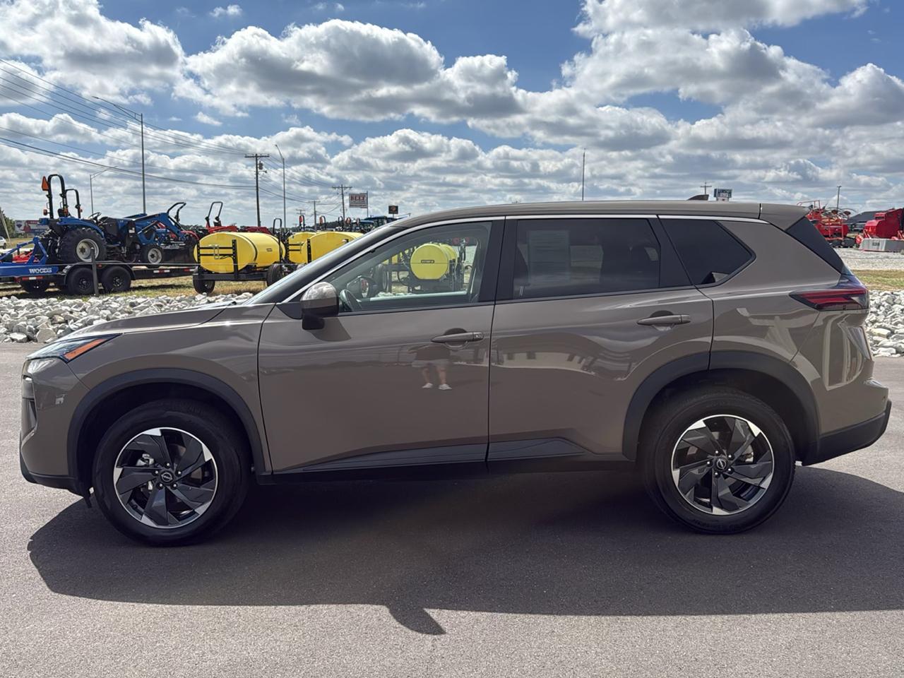Nissan Rogue SV 4D SUV AWD 2025