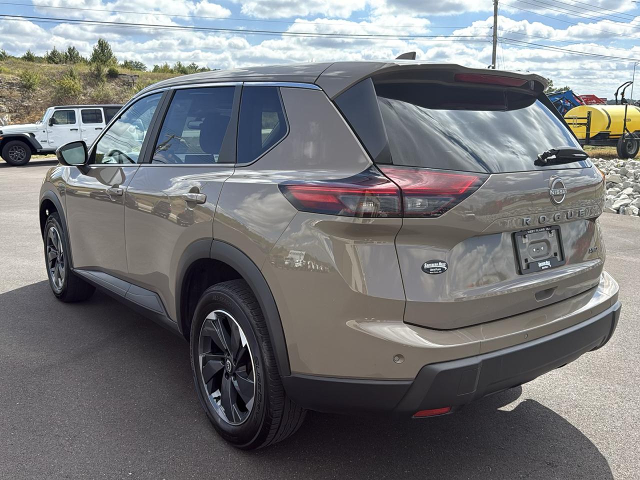 Nissan Rogue SV 4D SUV AWD 2025