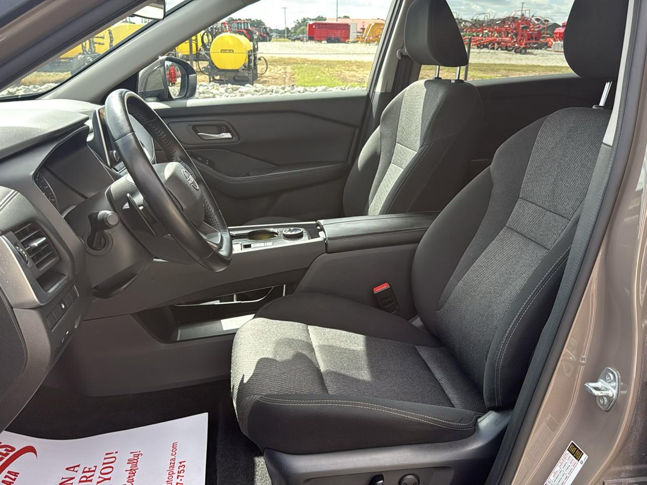 Nissan Rogue SV 4D SUV AWD 2025