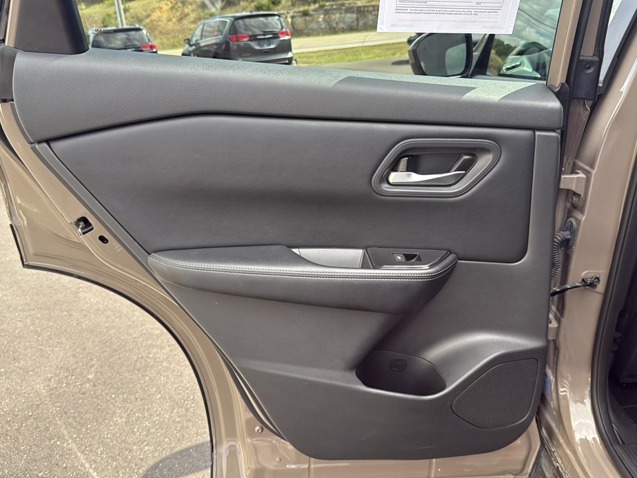 Nissan Rogue SV 4D SUV AWD 2025