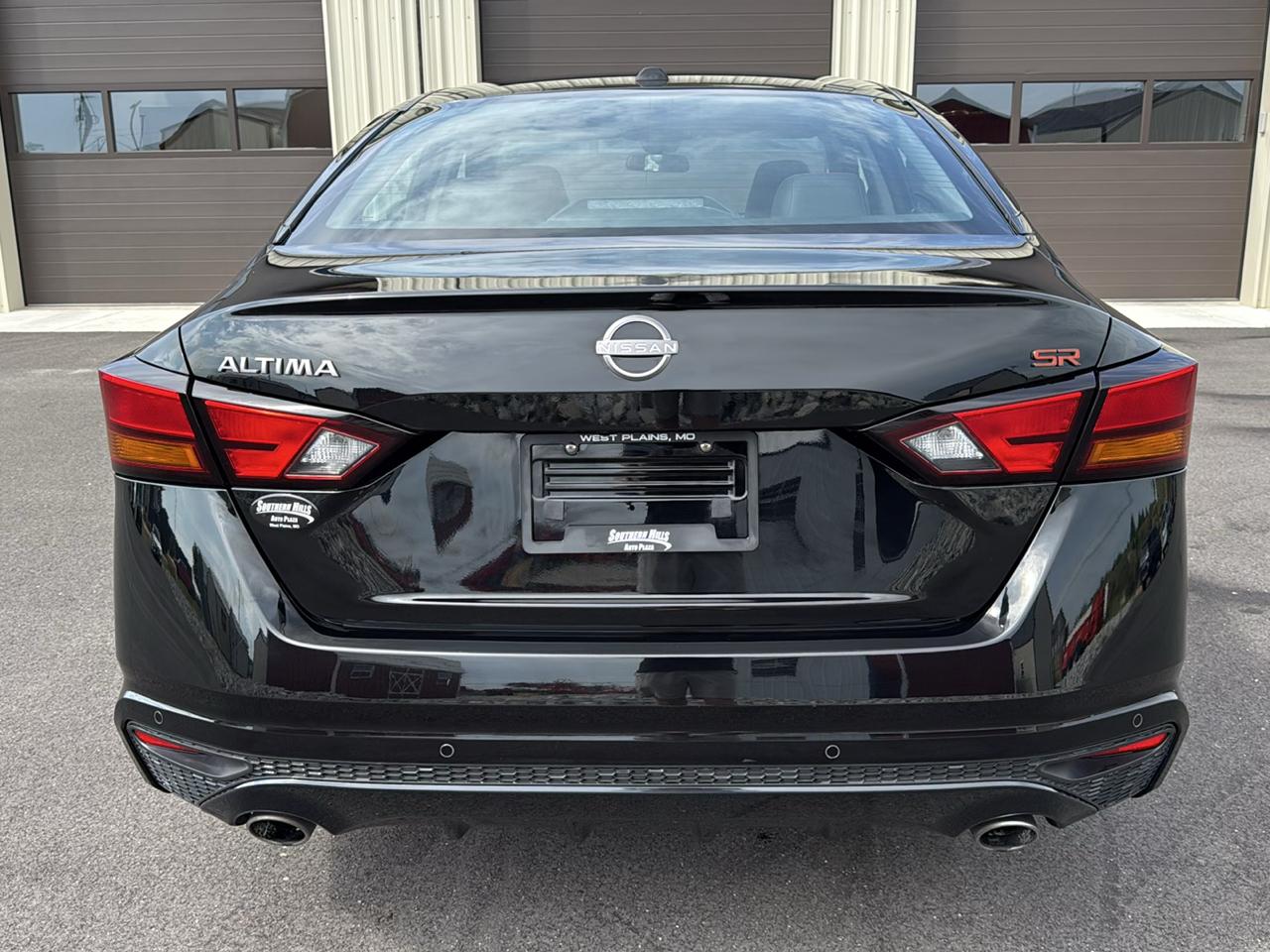 Nissan Altima SR 4D Sedan 2.5 2025