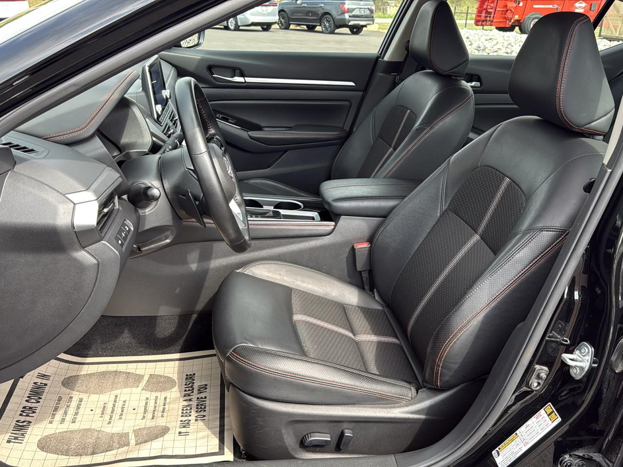 Nissan Altima SR 4D Sedan 2.5 2025