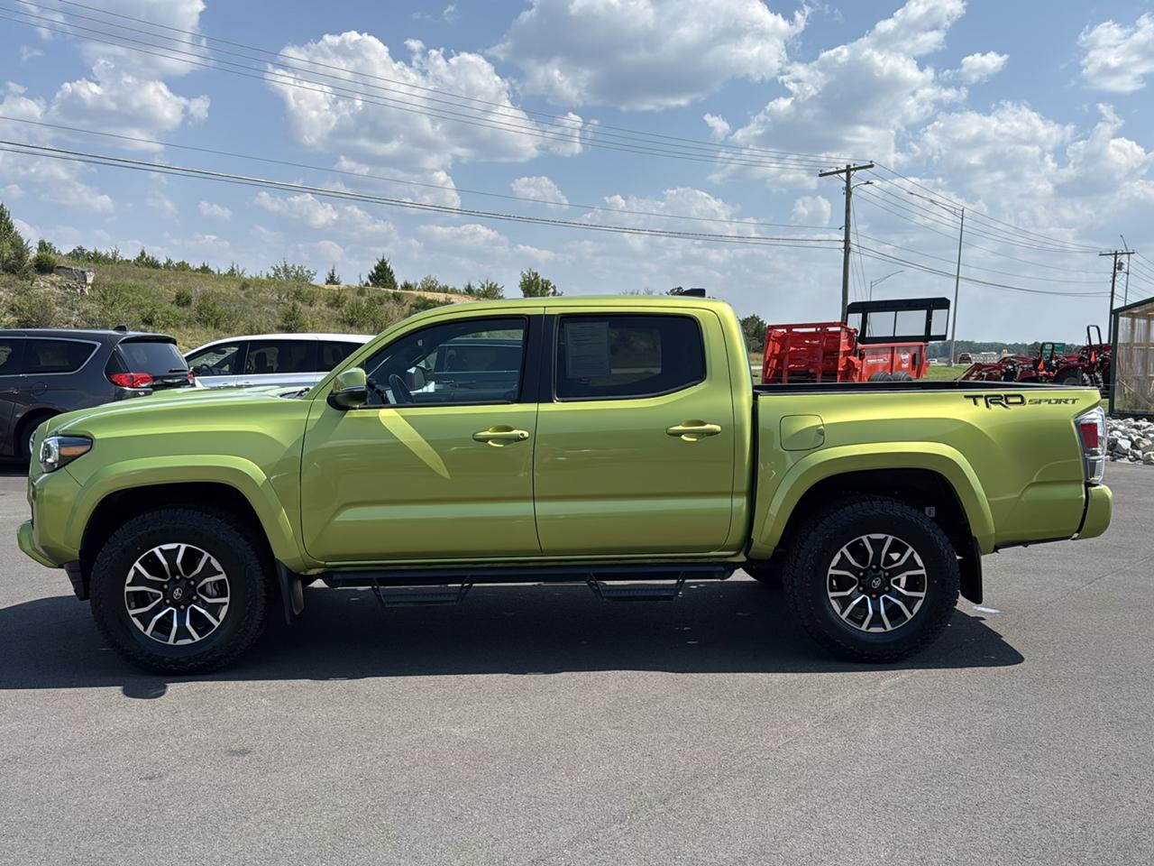 Toyota Tacoma SR5 Dbl Cab 2WD V6 at 2023