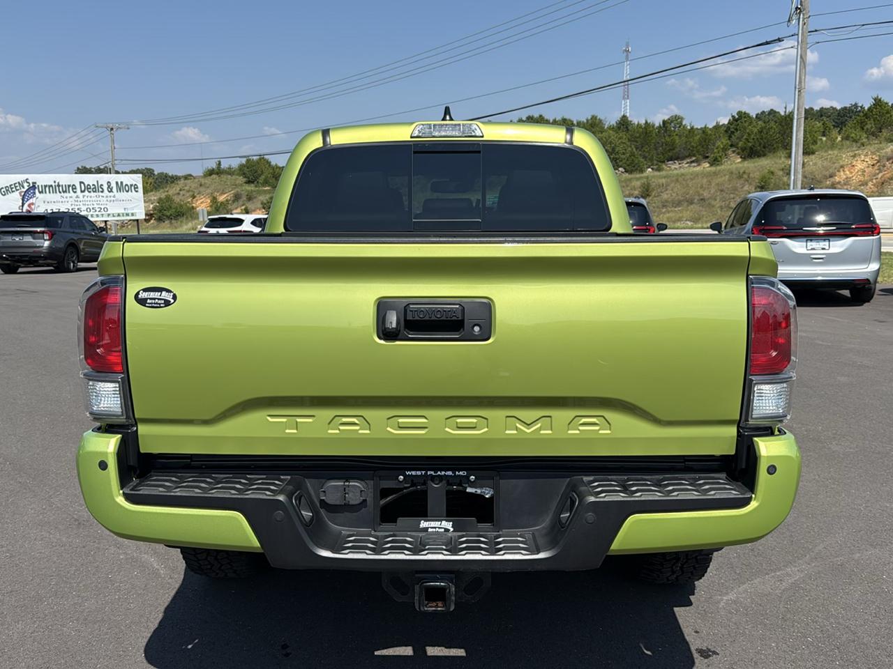 Toyota Tacoma SR5 Dbl Cab 2WD V6 at 2023